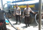 Polres Sumbawa Barat Salurkan Air Bersih untuk Warga Poto Tano yang Alami Kekurangan Air