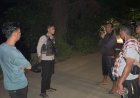 Bhabinkamtibmas Desa Labuhan Kertasari Laksanakan Patroli di Kawasan Pariwisata